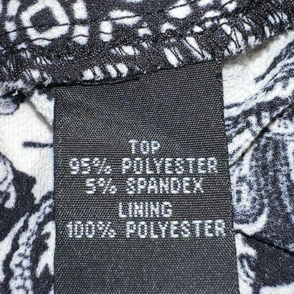 BCX floral square print racer back blouse women’s size large - Picture 6 of 7